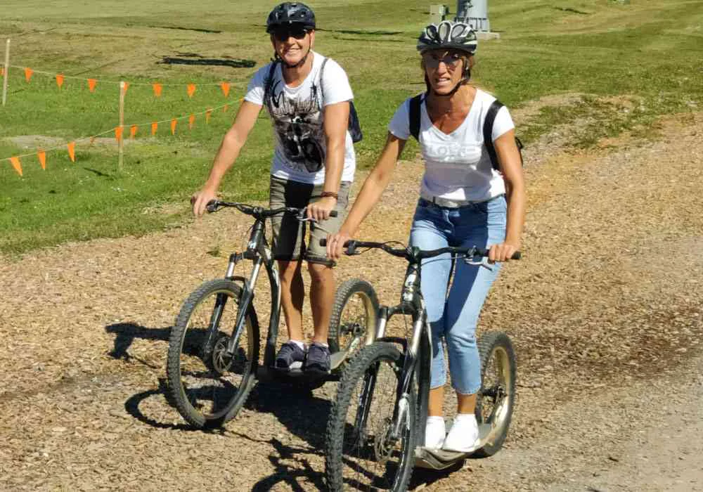 Downhill mit Scooter