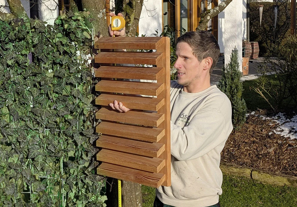 Beratung beim Kunden mit Musterfeldern