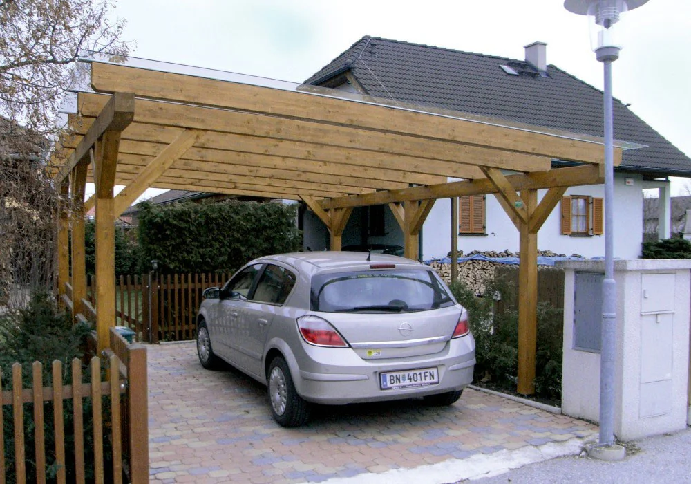 Carport mit Glasüberdachung