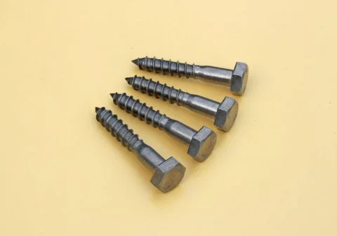 Gestellschrauben 10 mm