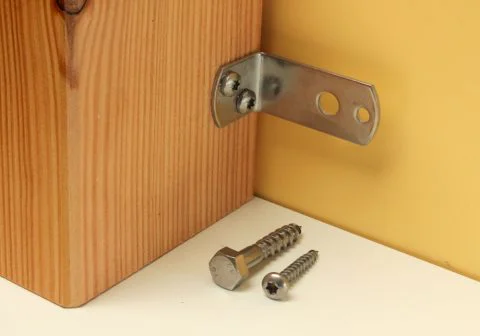 Montagewinkel Edelstahl mittel