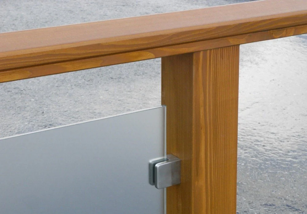 Balkongeländer aus Glas