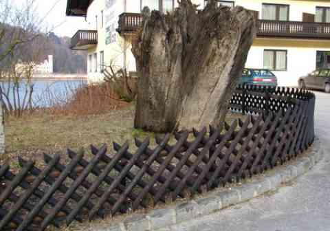 Jägerzaun aus Fichtenholz