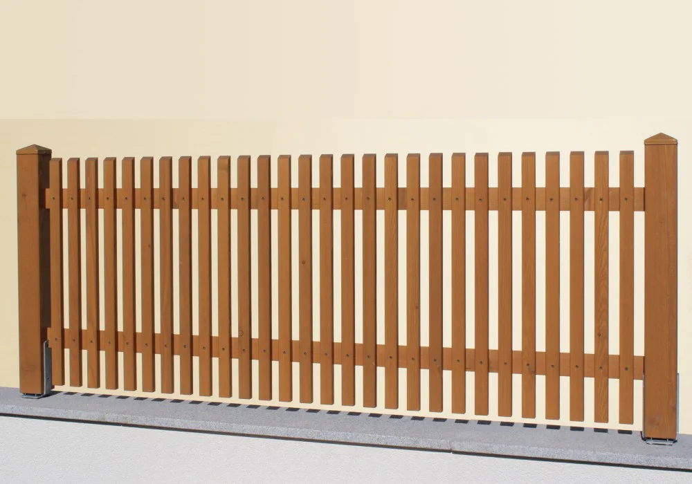 Lattenzaun breitseitig montiert - Lärche natur