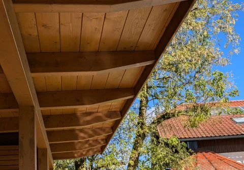 Detailansicht Überdachung mit fester Deckung