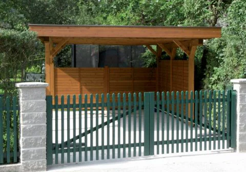 Säulen aus Betonsteinen