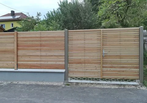 Auch eine Ausführung mit Stahlsäulen ist möglich