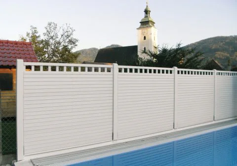 Sichtschutz mit Oberfläche Lasur