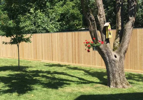 Sichtschutz Lärche als Lärmschutz