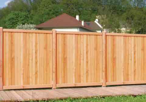 Sichtschutzwände auch als Lärmschutz geeignet