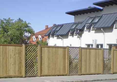 Sichtschutz Sandwich kombiniert mit Diagonalgitter