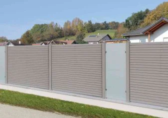 Waagrecht kombiniert mit Glaselementen