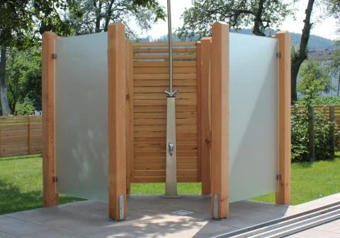 Sichtschutz als Duschwand