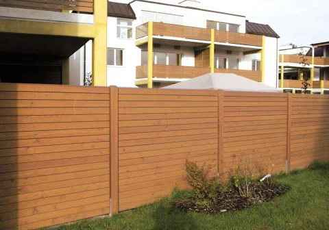 Sichtschutzzaun aus Lärchenholz