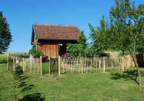 Staketenzaun als luftige Abgrenzung