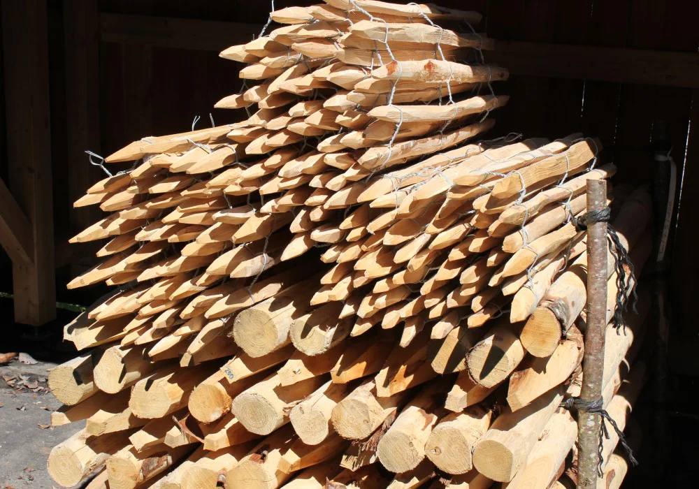 Rundsteher gespitzt für Staketenzäune