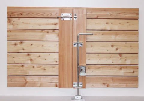 Detailansicht Doppeltor asymmetrisch innen