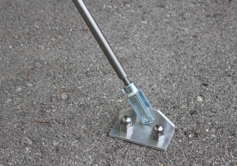 Fixierstange bei 2-flügeligem Tor