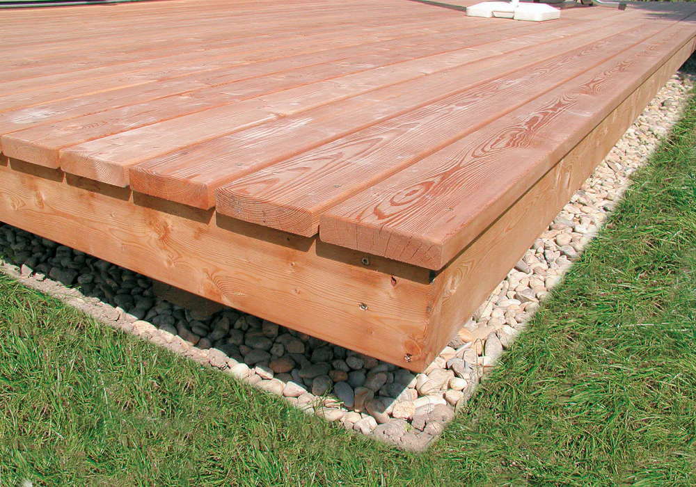 Eckdetail Terrassenboden - Lärche natur