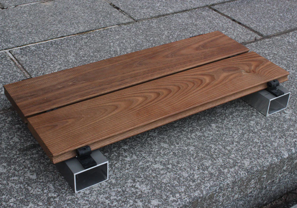 Terrassenboden Thermoesche mit Alu-Unterkonsruktion