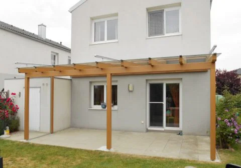 Terrassenüberdachung mit gekoppelter Markise